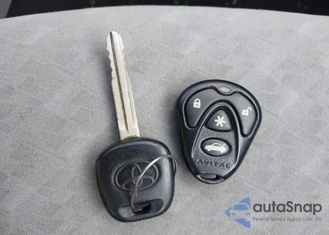 2010 Toyota Corolla из США, поврежденный, VIN 2T1BU4EE8AC444016